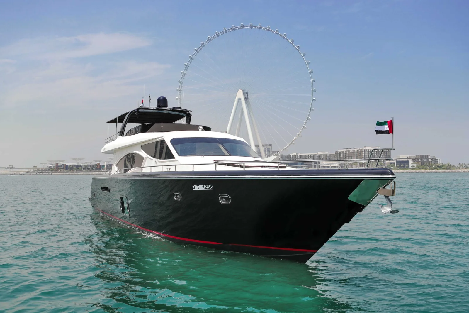 95 Feet Private Yacht
